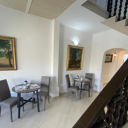 Alina Boutique Living 3*