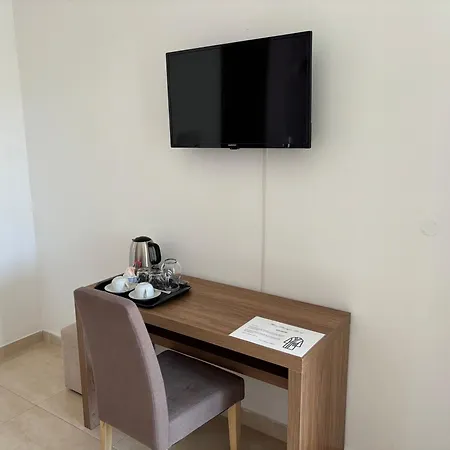 Alina Boutique Living