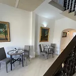 Alina Boutique Living 3*
