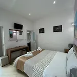 Alina Boutique Living