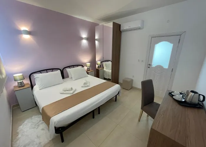 Alina Boutique Living 3* Victoria