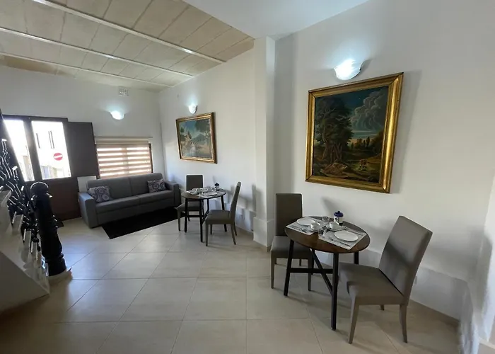 Alina Boutique Living Bed and breakfast 3*