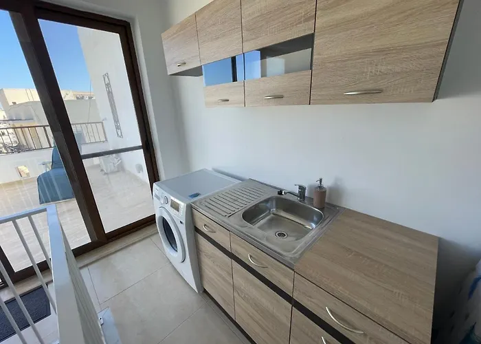 Alina Boutique Living 3* ויקטוריה